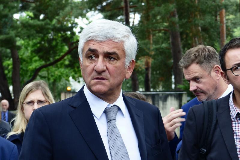 Détail d'une façade en béton du Lycée Le Corbusier à Saint-Étienne-du-Rouvray